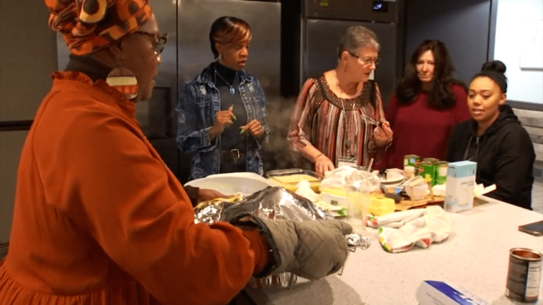 THANKSGIVING BLESSINGS FOR WOMEN AND CHILDREN